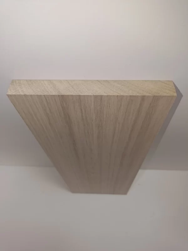 Tasmanian Oak 19mm x 140mm Dressed Timber