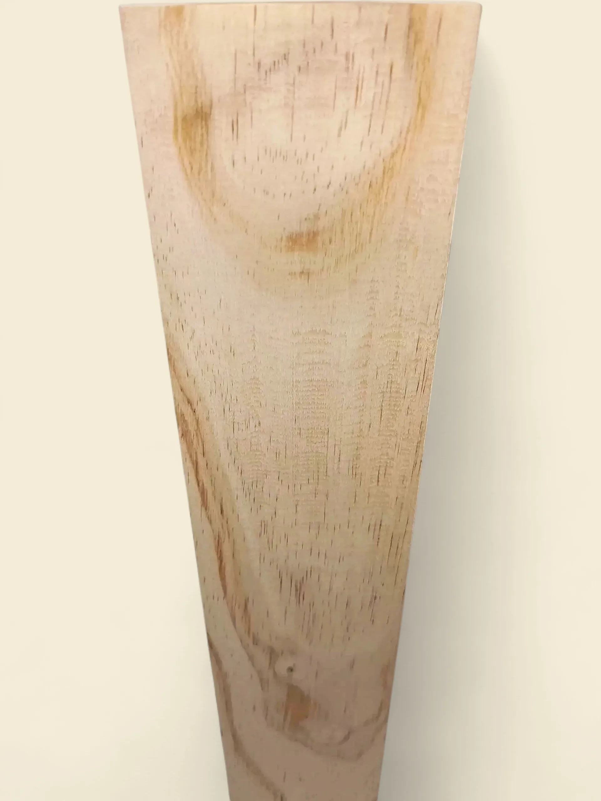 Radiata Pine dressed timber — face view