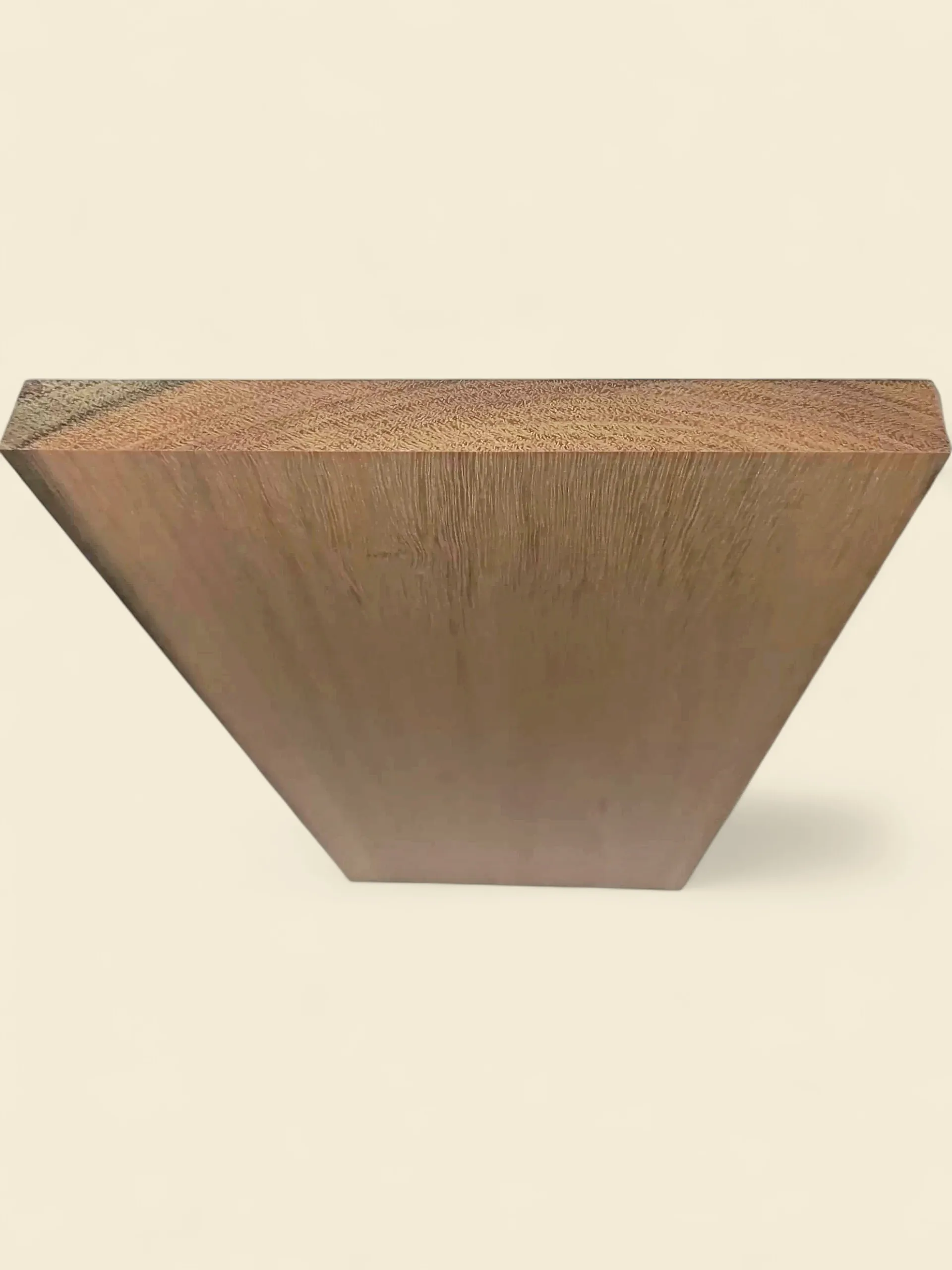 NSW Spotted Gum dressed timber — grain detail