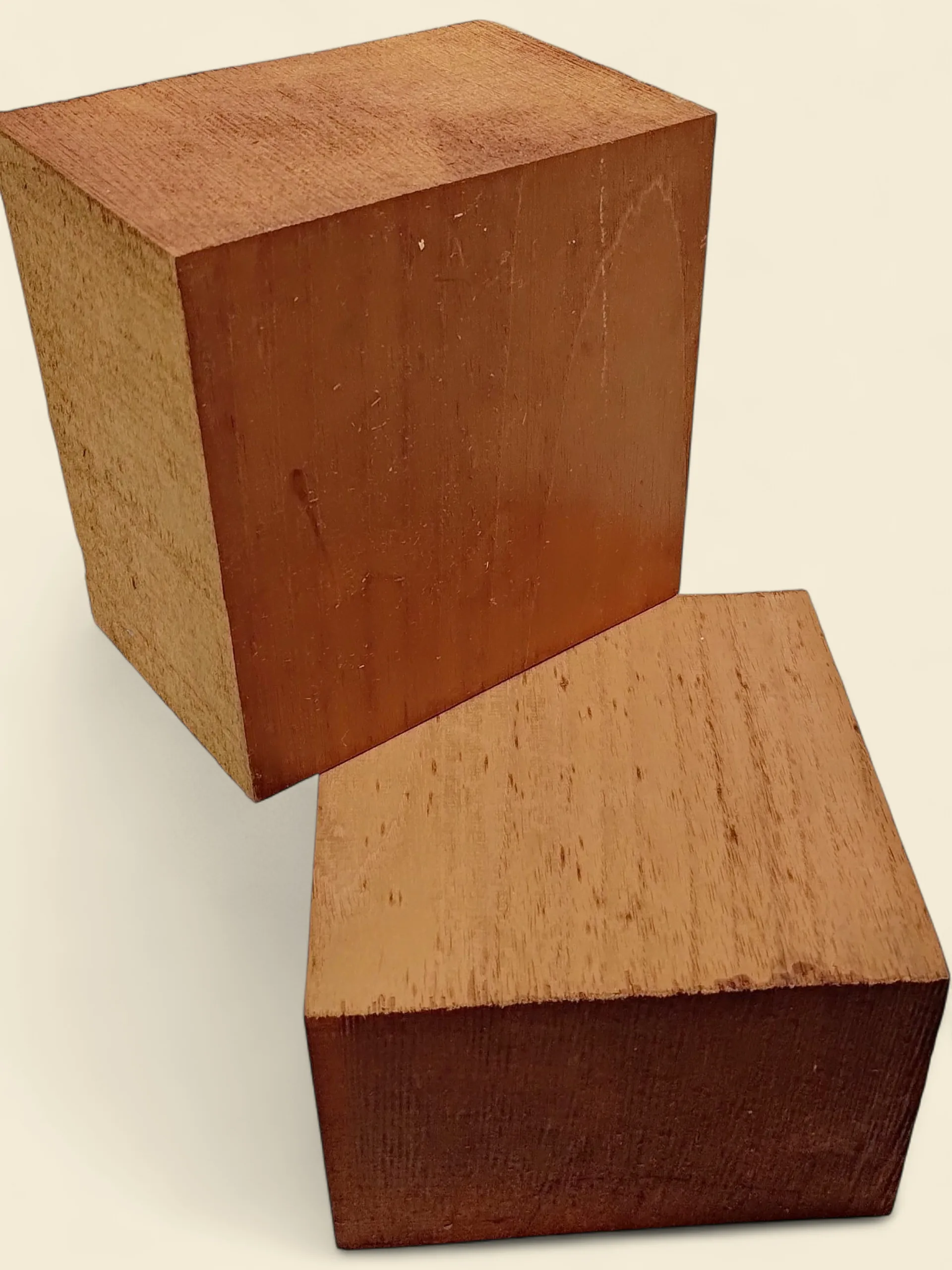 Red Cedar - Sawn - Turning - 150–220 sq × 150–300mm