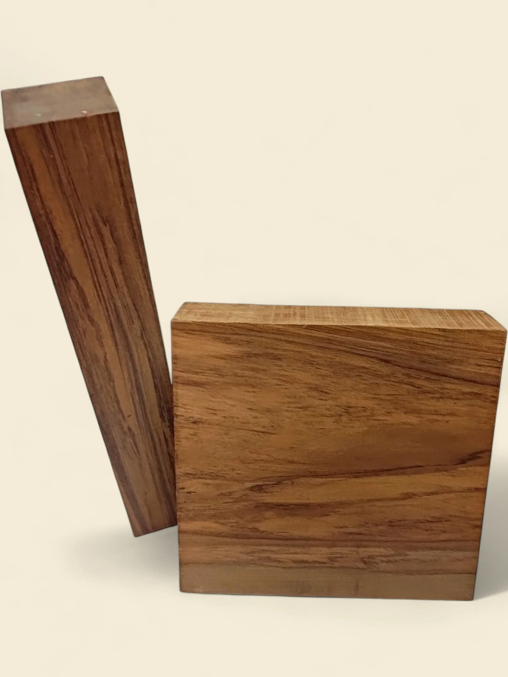 Yaka - Sawn - Turning - 200 sq × 50mm