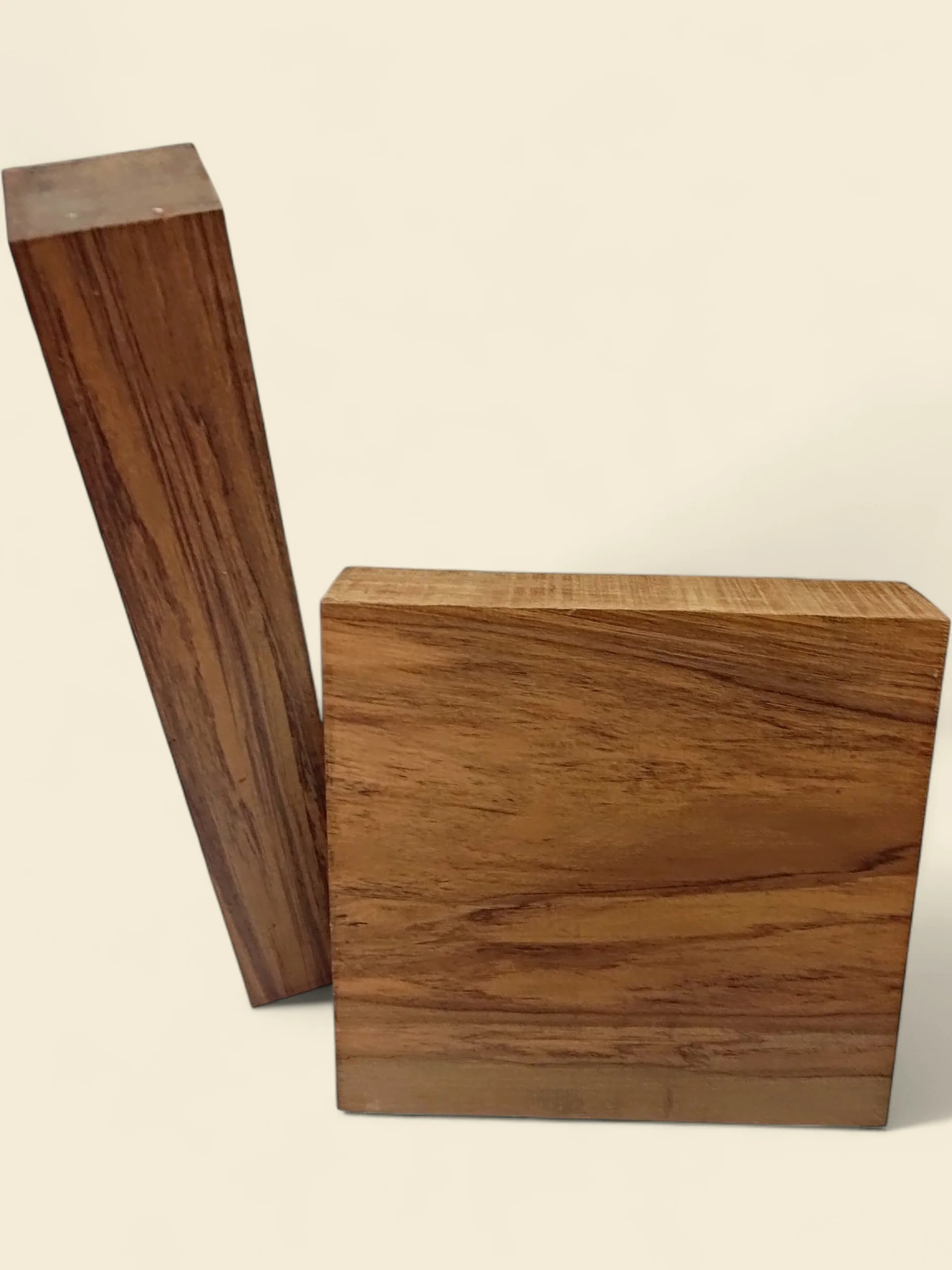 Yaka - Sawn - Turning - 50 sq × 300mm