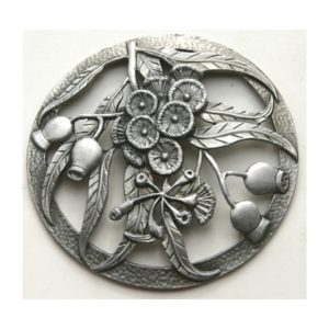 Pewter-look metal potpourri lid with Australian gum tree design