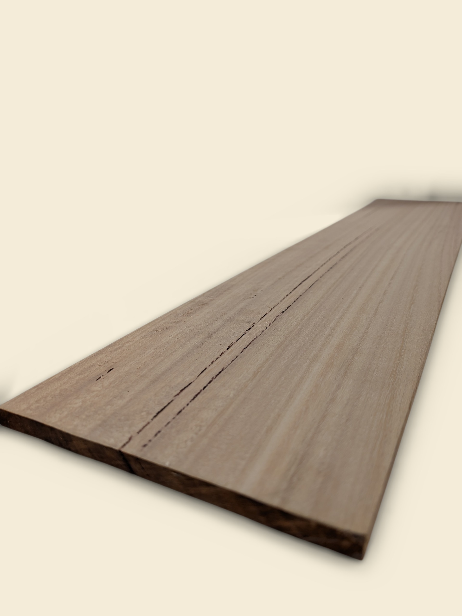 Blackbutt dressed boxmaking timber 10x160mm